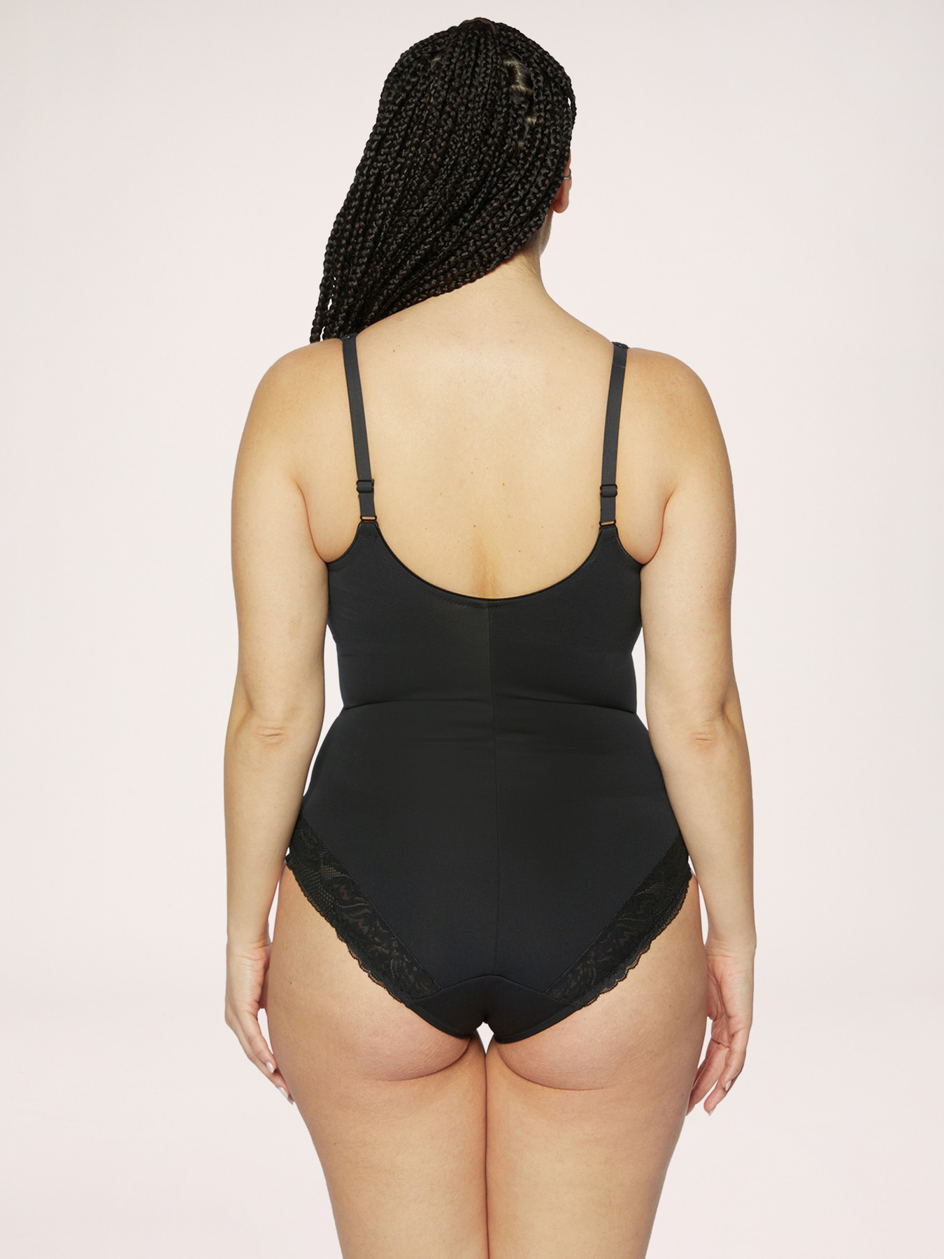 Body Triumph formend K&ouml;rbchengr&ouml;&szlig;e D image number 1