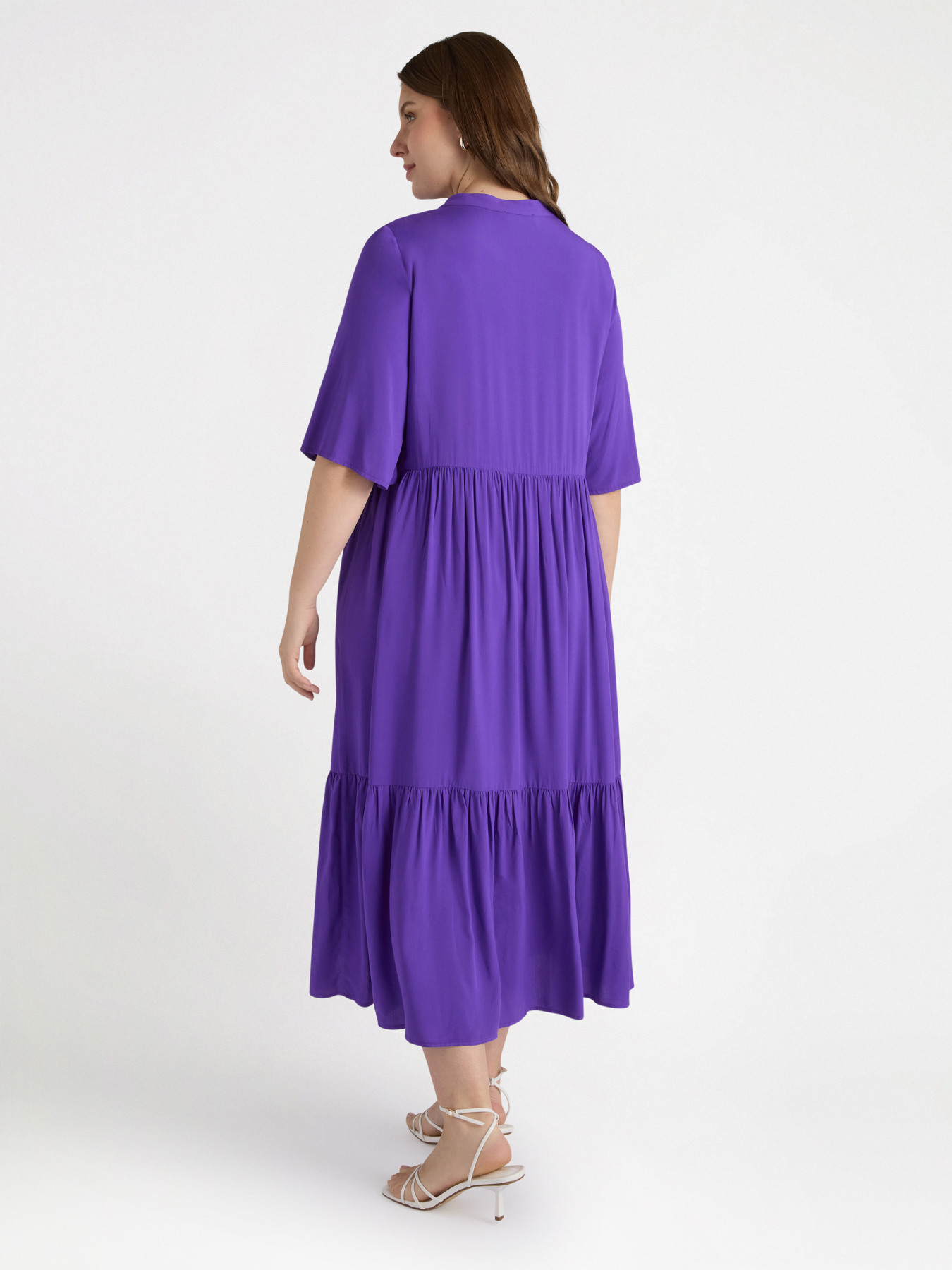 Langes Kleid aus Viskose LENZING™ ECOVERO™ image number 1