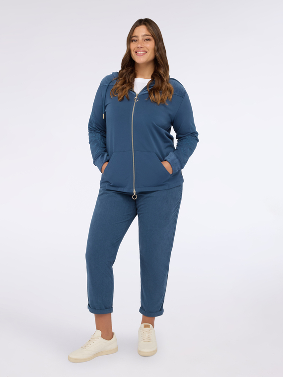 Offener Kapuzenpullover mit Blumenstickereien