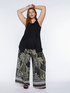 Pantalones anchos estampados image number 0