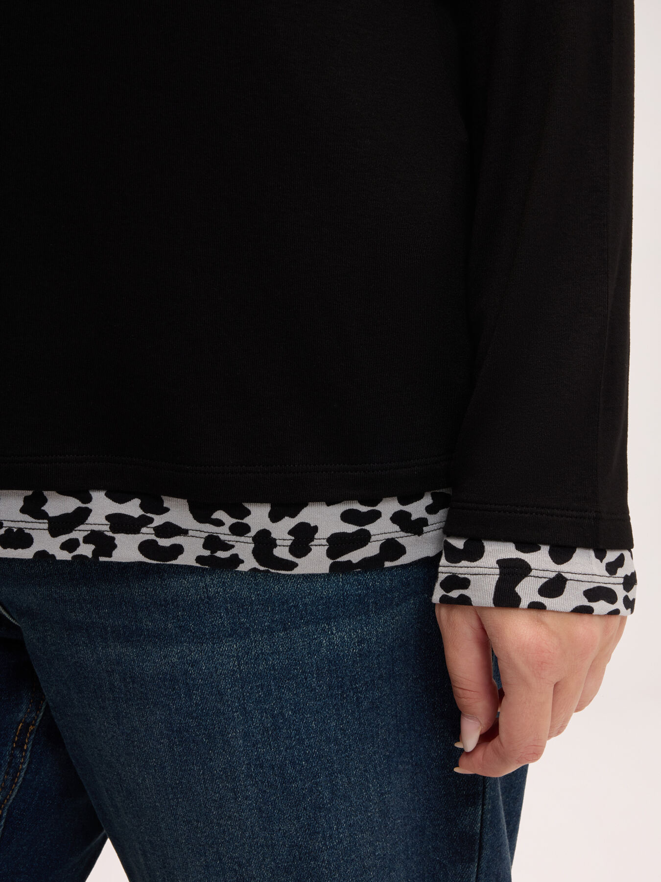 Bi-material T-shirt with animal print image number 3