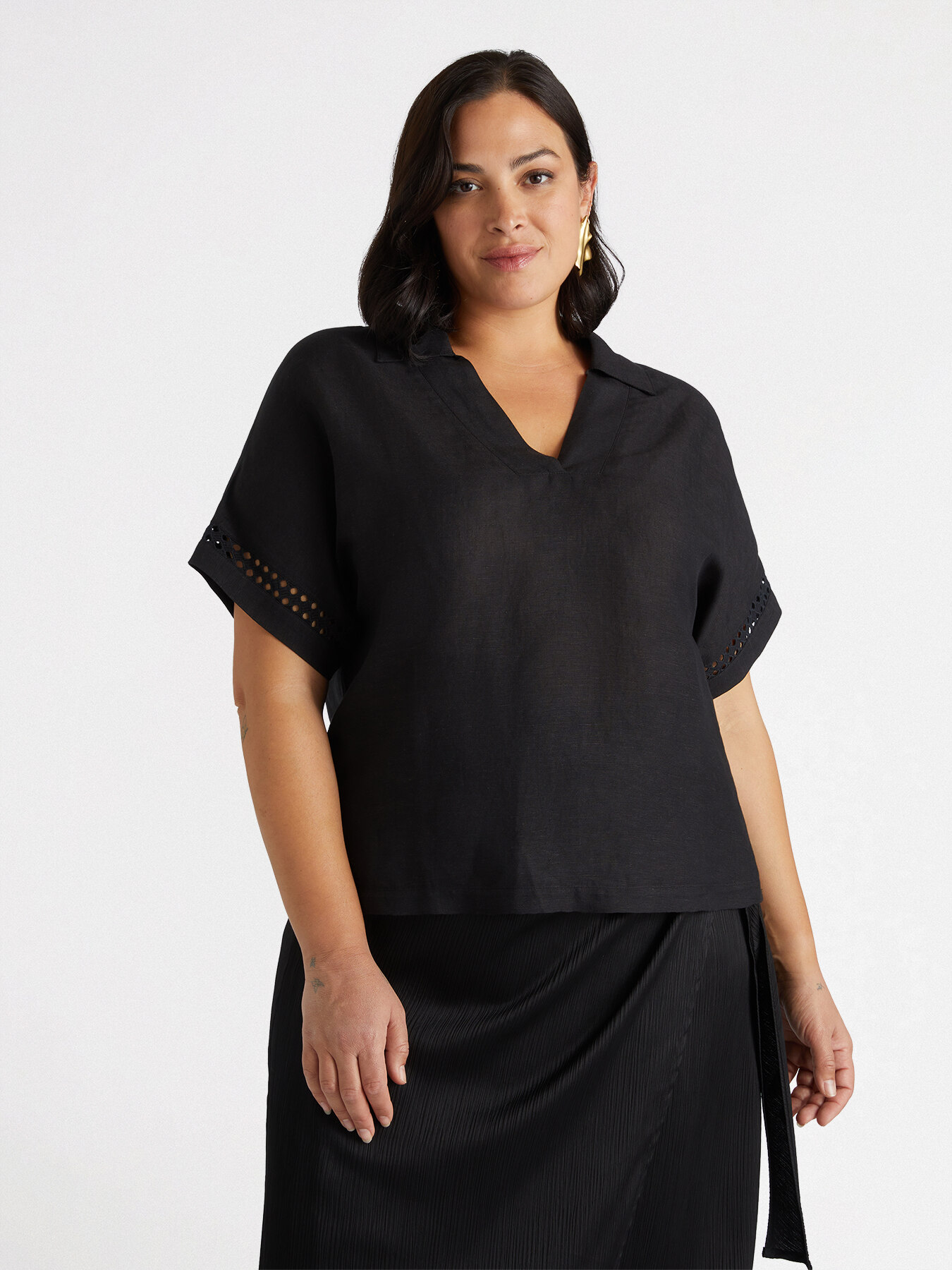 Blouse en lin &agrave; manches brod&eacute;es image number 0