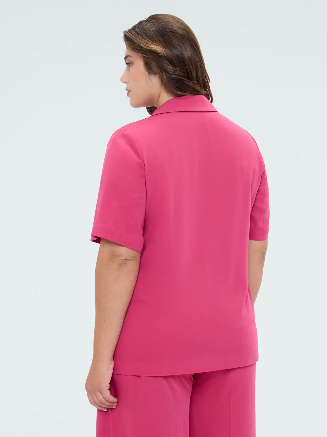 Fluid blazer with jewel button image number 2