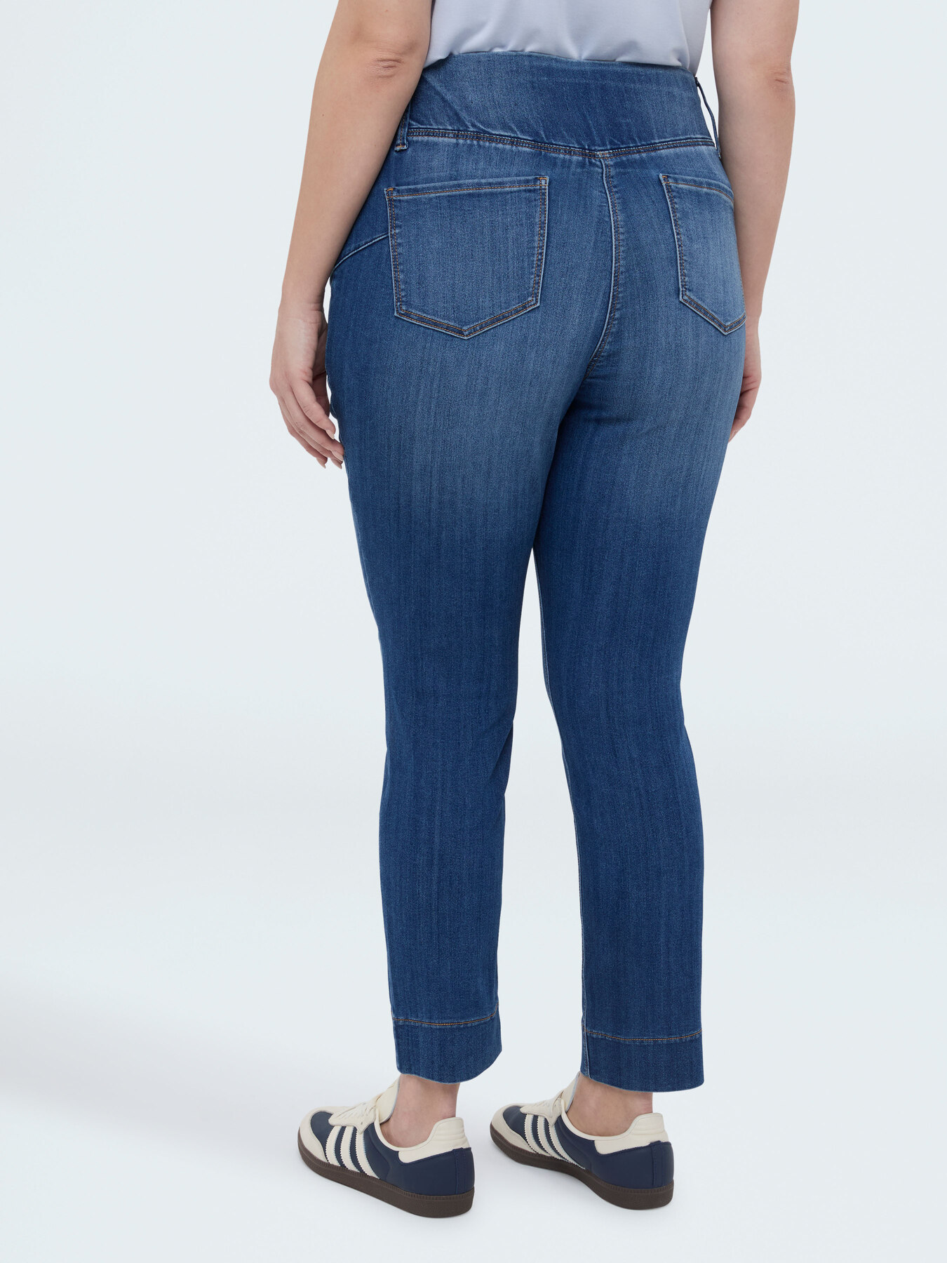 Denim jeggings with decorative buttons image number 1