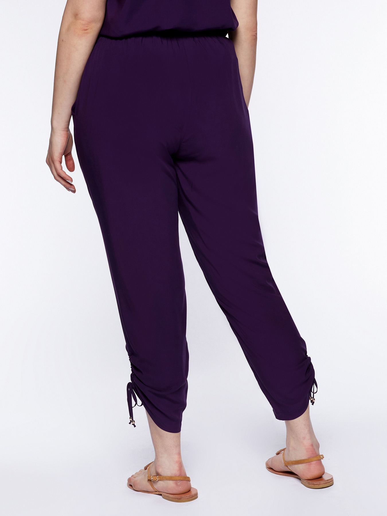 Relaxed fit viscose trousers image number 1