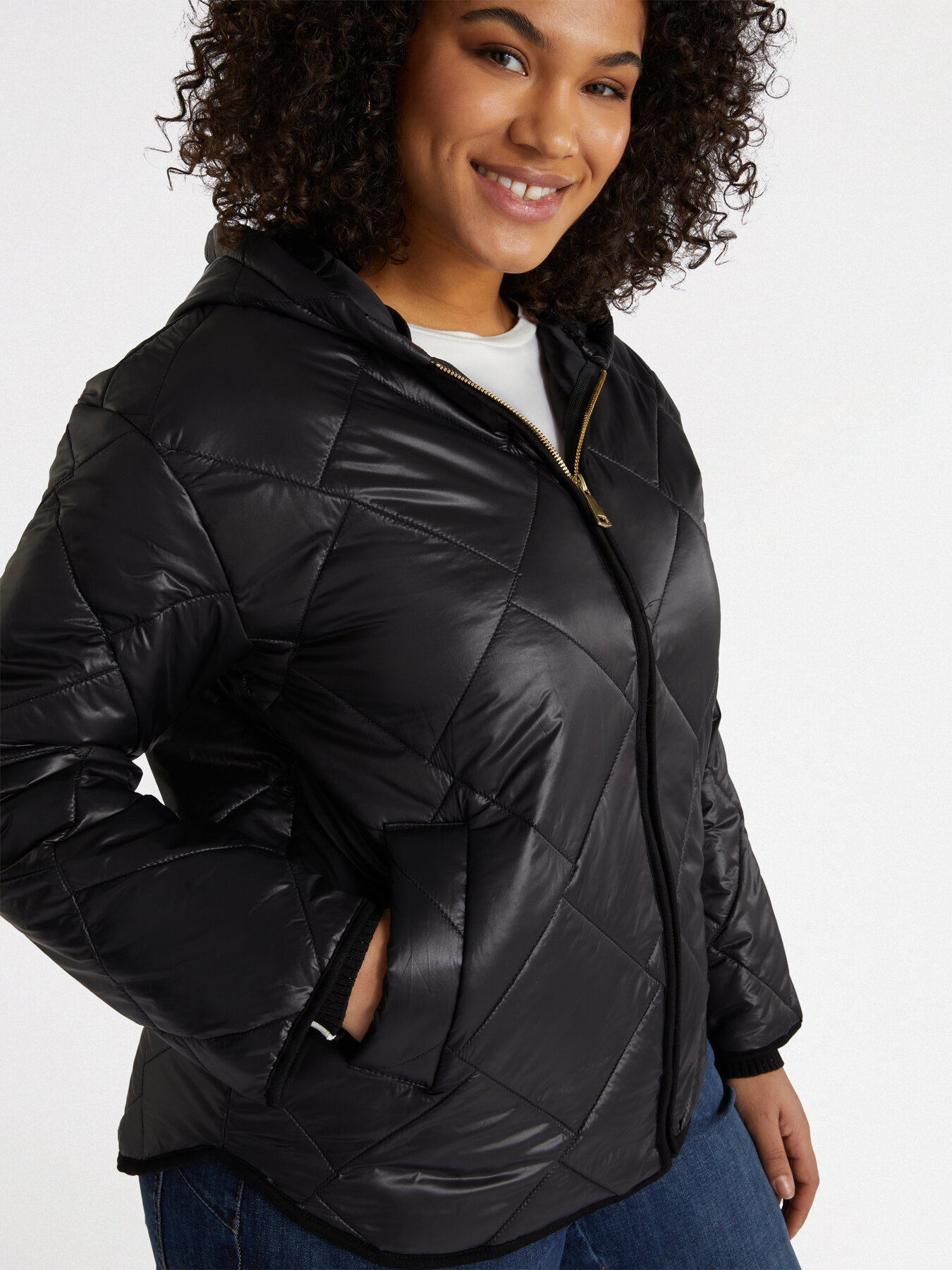 Shiny effect down jacket with hood image number 3