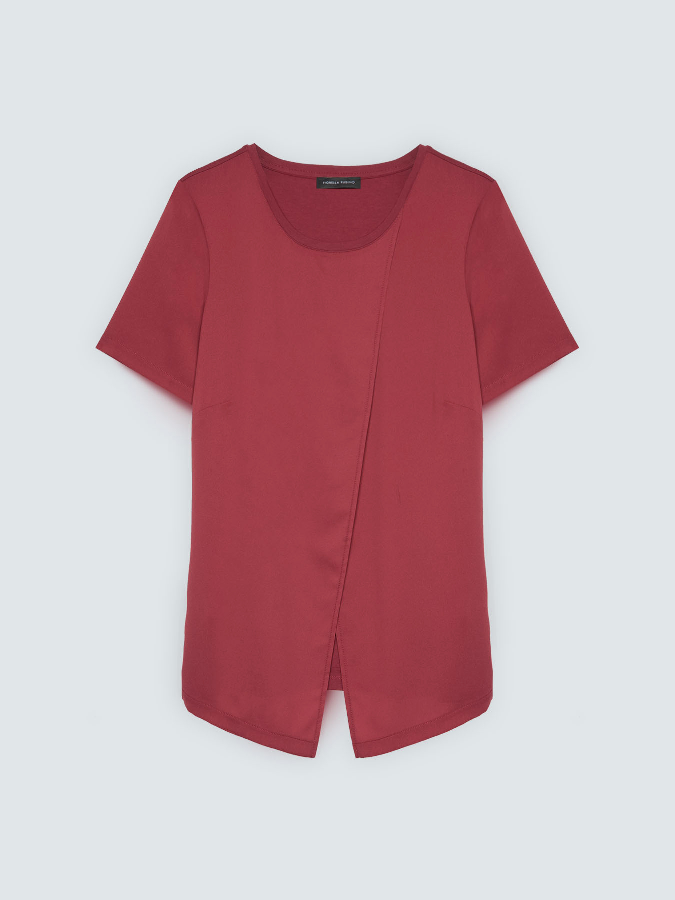 Bi-material t-shirt with wallet detail image number 4