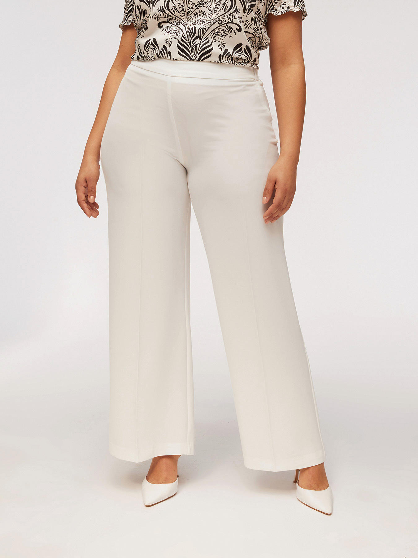 Pantalon en tissu fluide image number 2