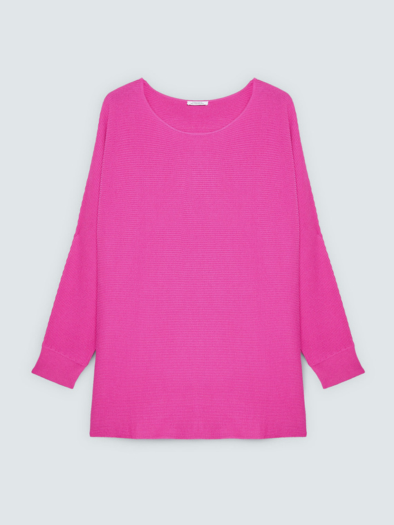 Ribbed sweater with kimono sleeves