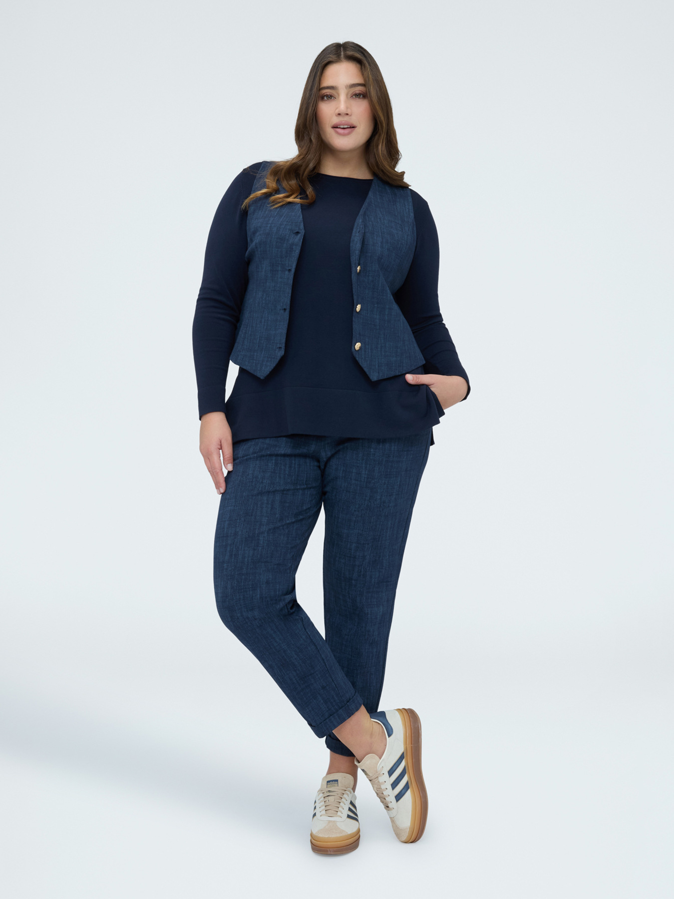 Crew neck sweater in viscose blend image number 2