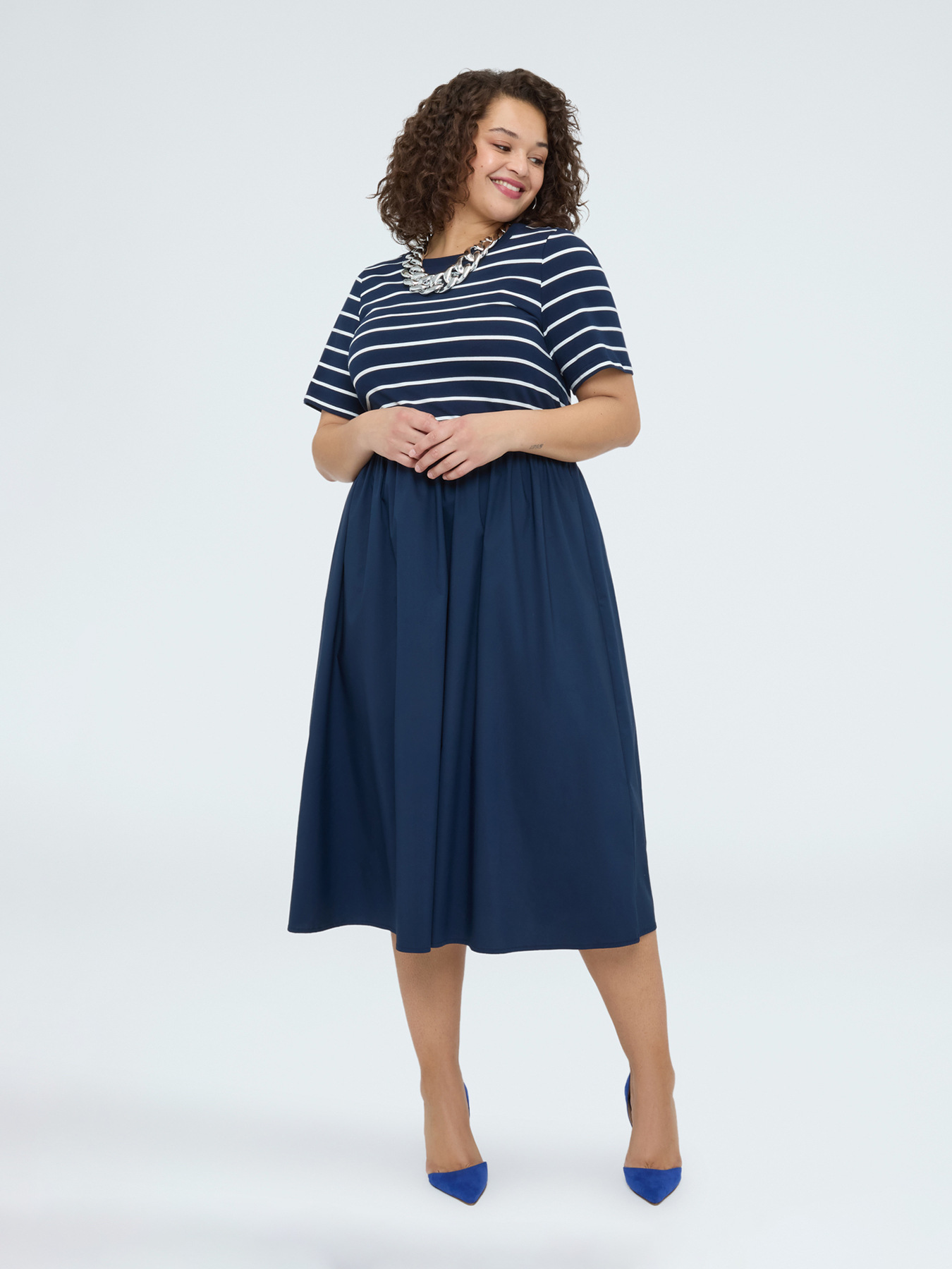 Hybridkleid in A-Linie image number 2