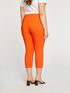 Pantaloni modello Capri image number 1