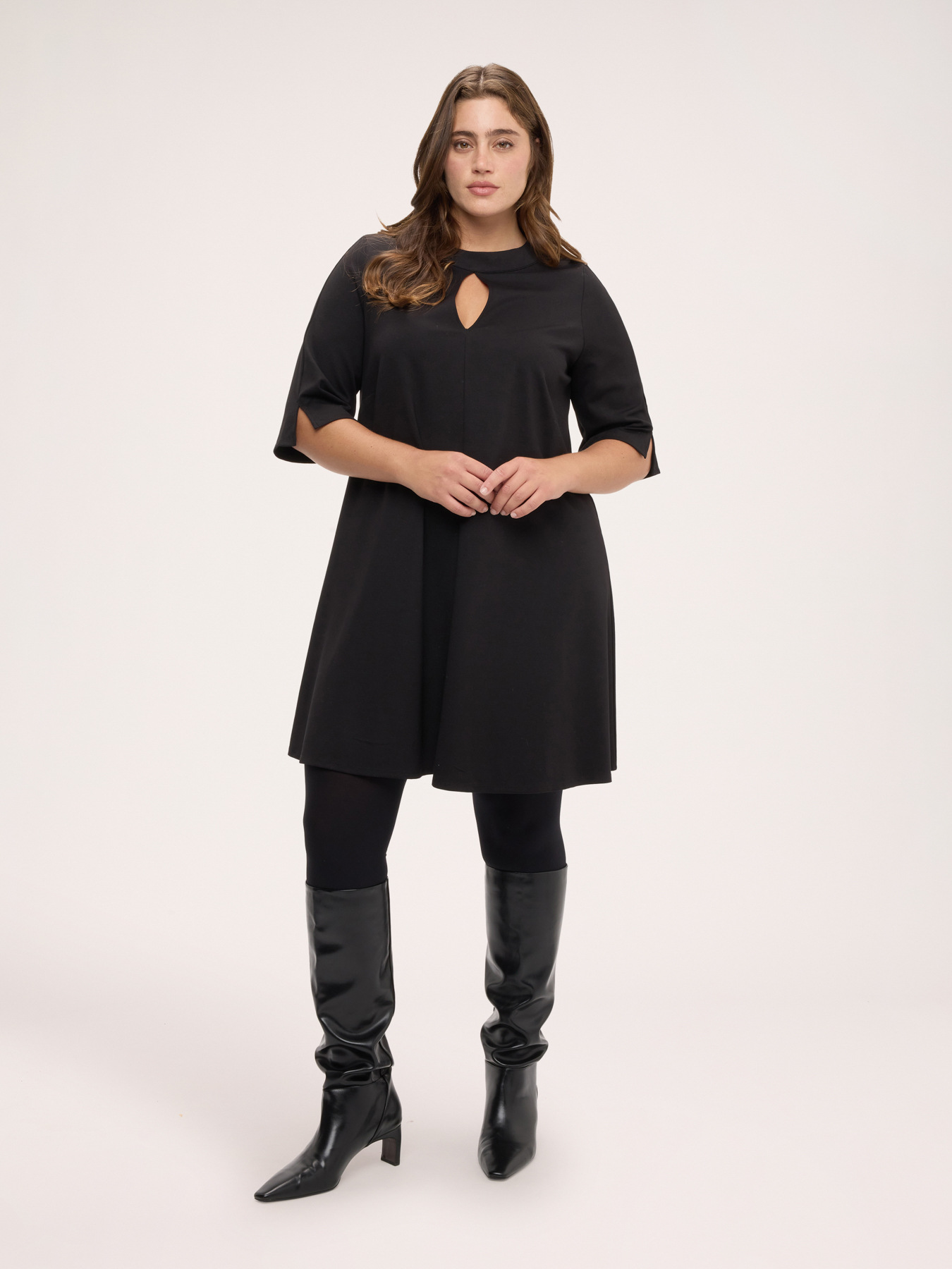 Flared dress in Milano stitch image number 2