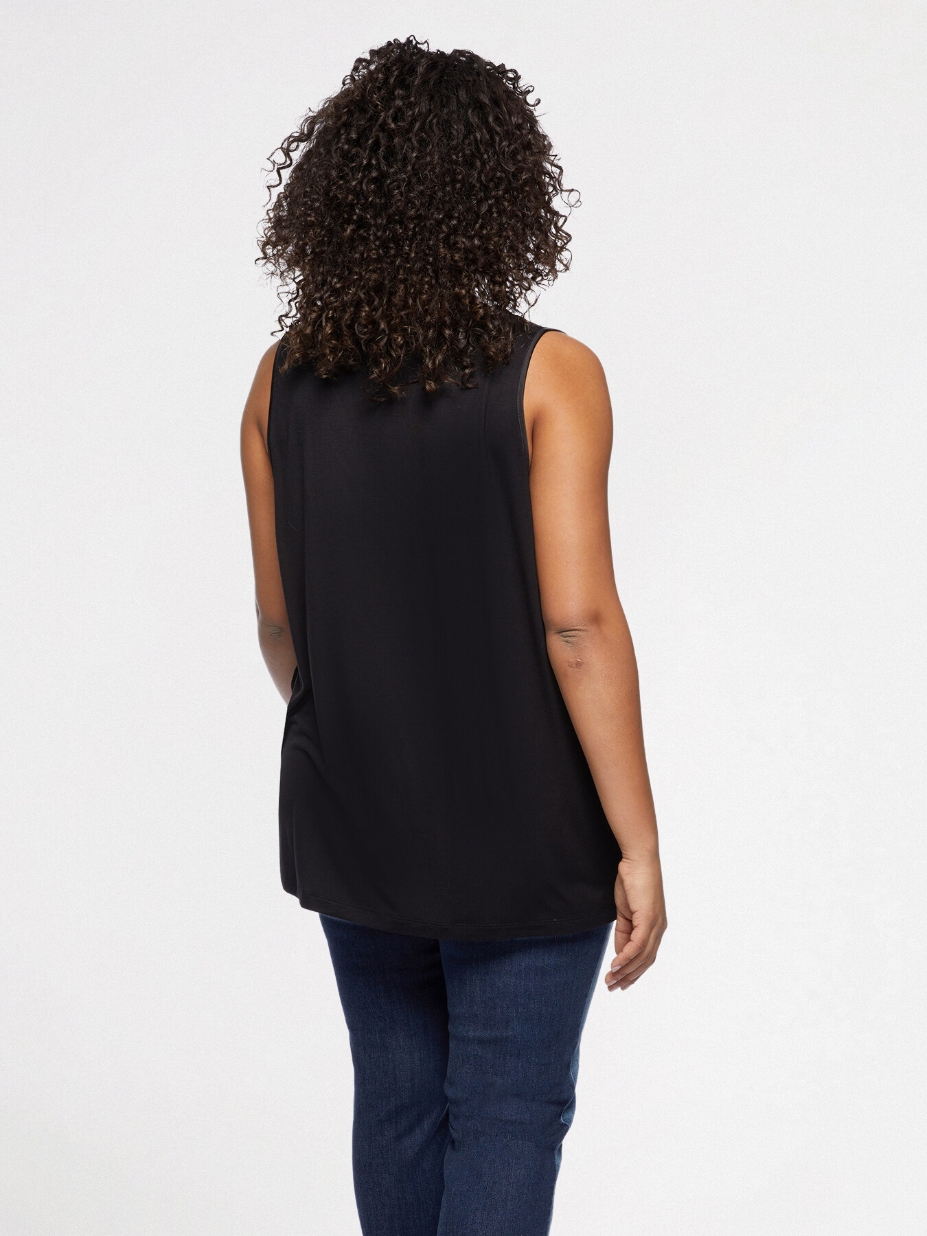 Top with front pleat image number 1