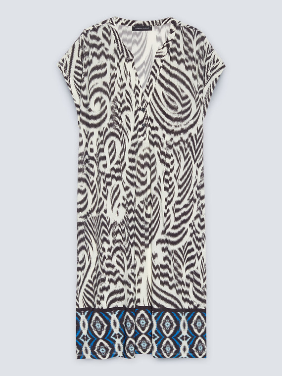 Jersey dress with ethnic print