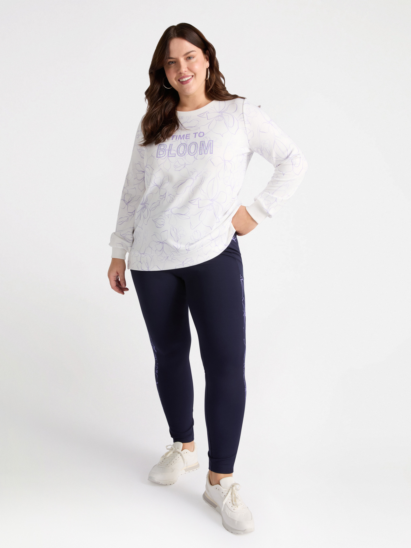 Floral sweatshirt with lettering image number 0