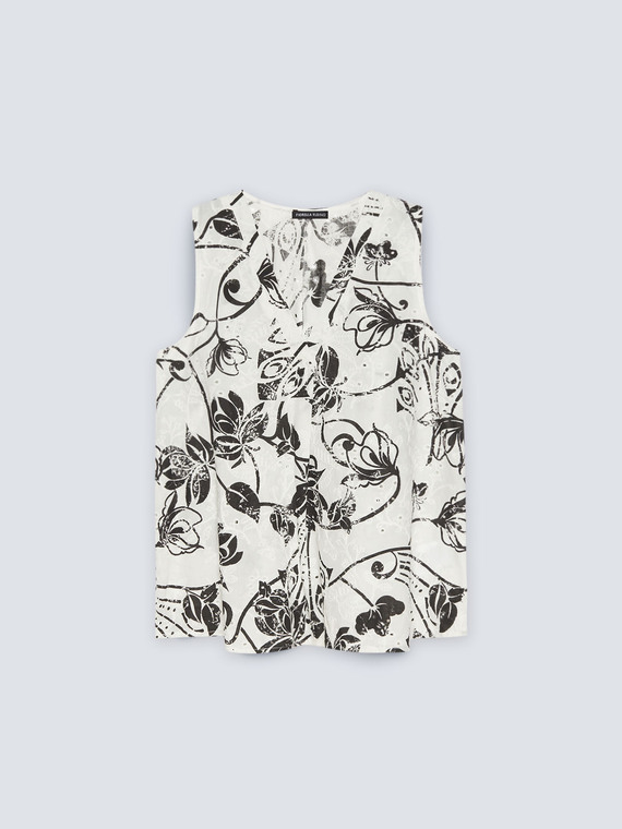 Printed broderie anglaise top