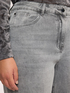 Jean Mom Fit d&eacute;lavage gris image number 3