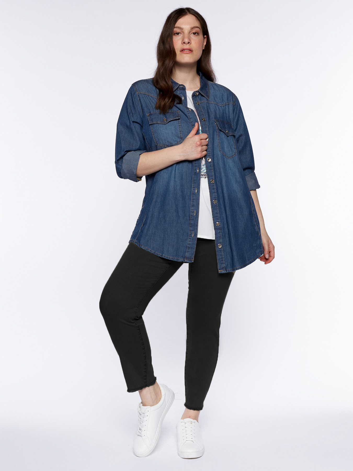 Skinny-Push-up-Hose aus farbigem Denim image number 2