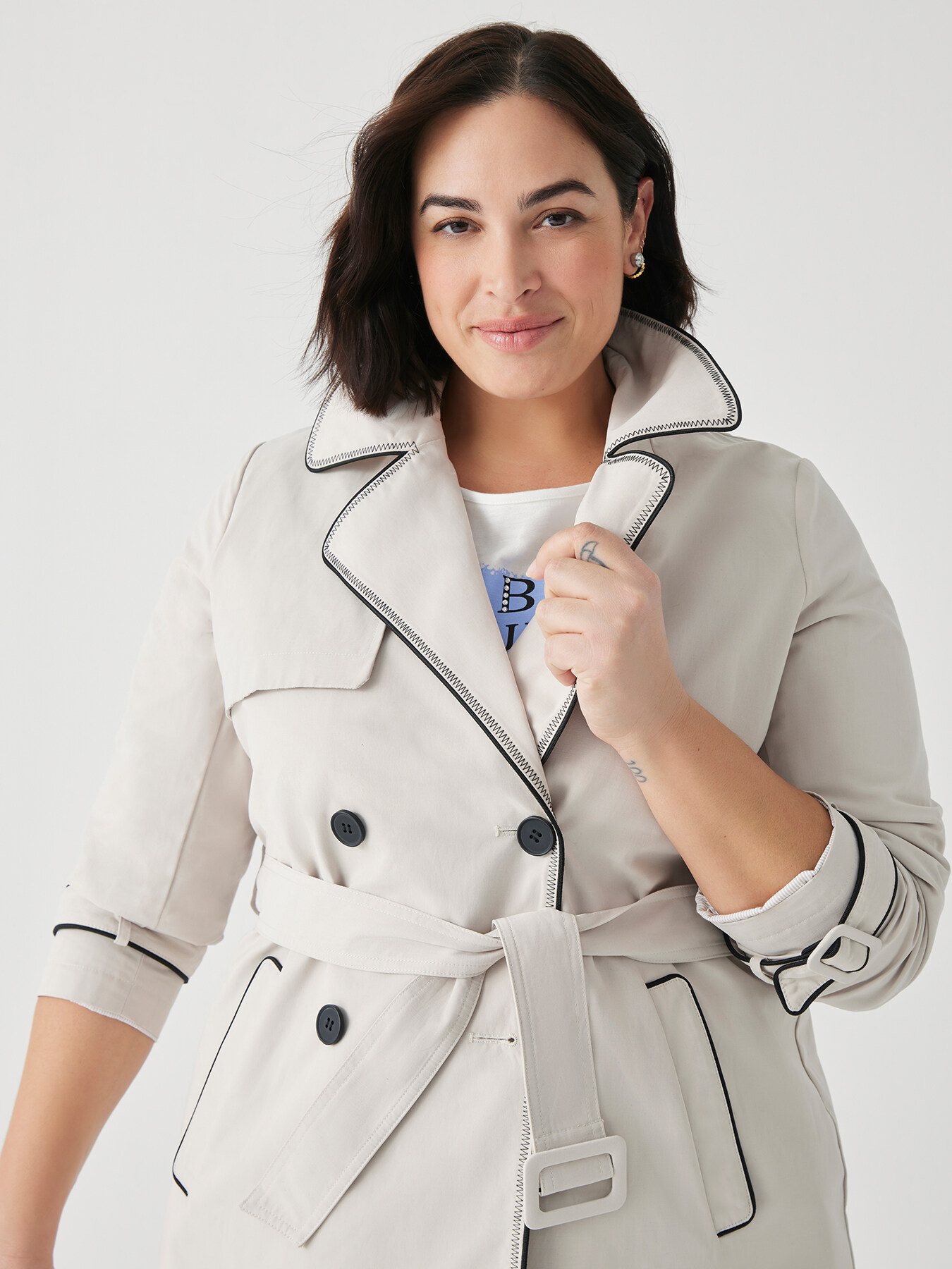 Trenchcoat mit Bord&uuml;ren in Kontrastfarbe image number 0