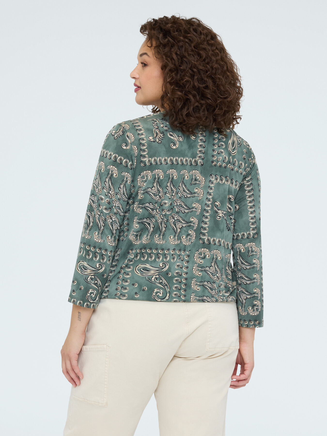 T-shirt in jersey con stampa paisley image number 1