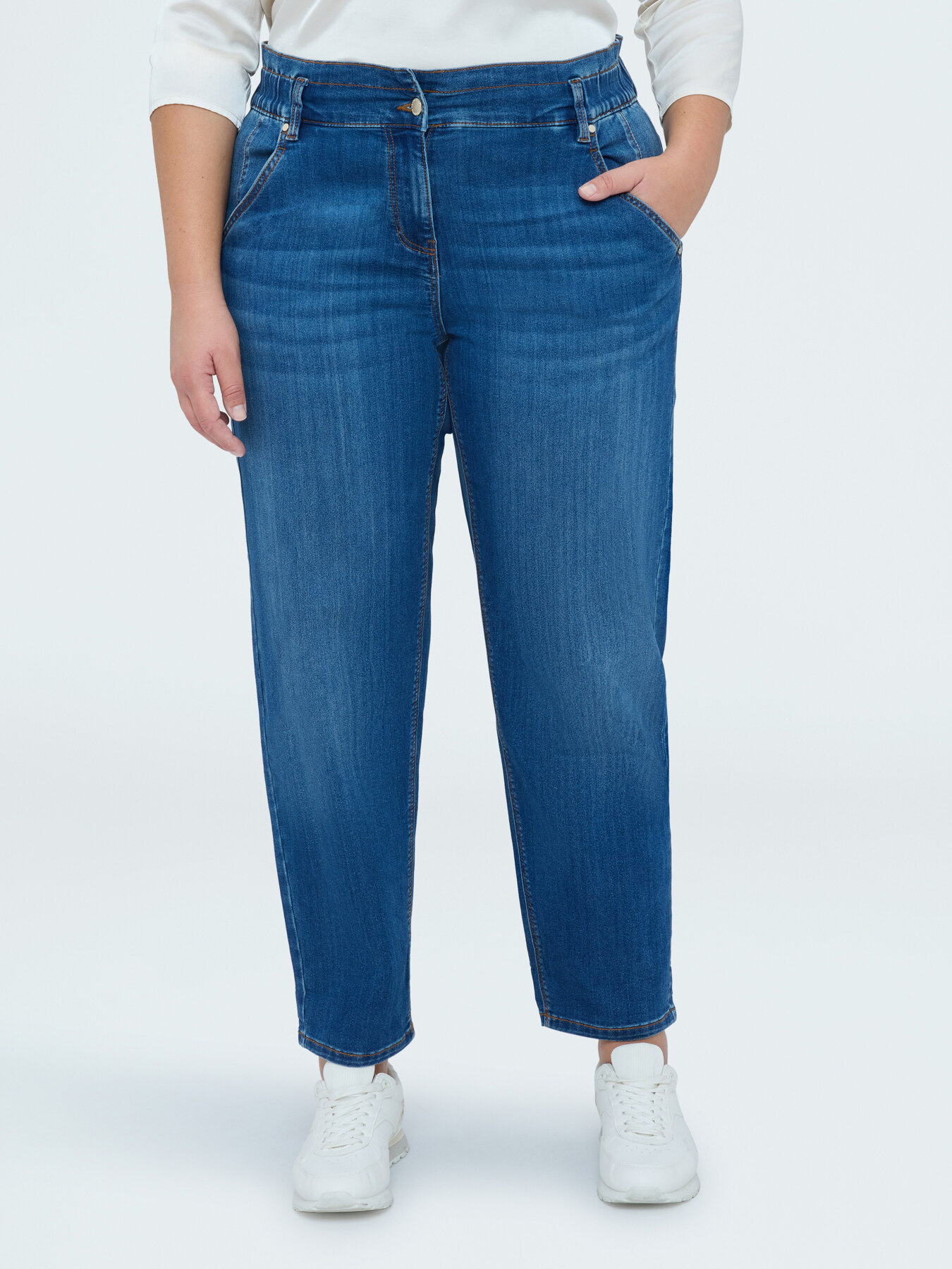 Balloon Jeans blue wash washed effect image number 2