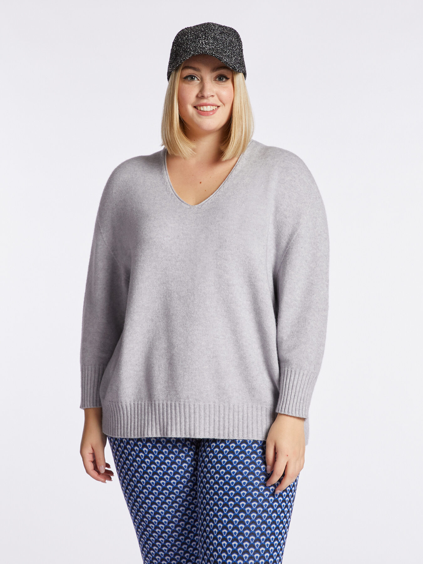 Maglia scollo a V image number 0