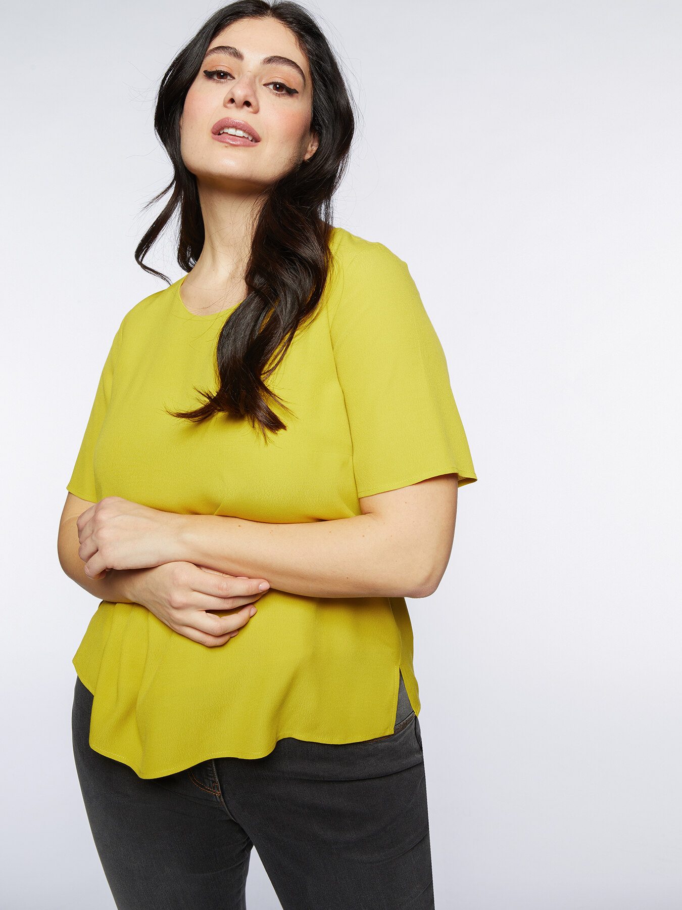 Gerade Bluse mit kurzen &Auml;rmeln image number 2