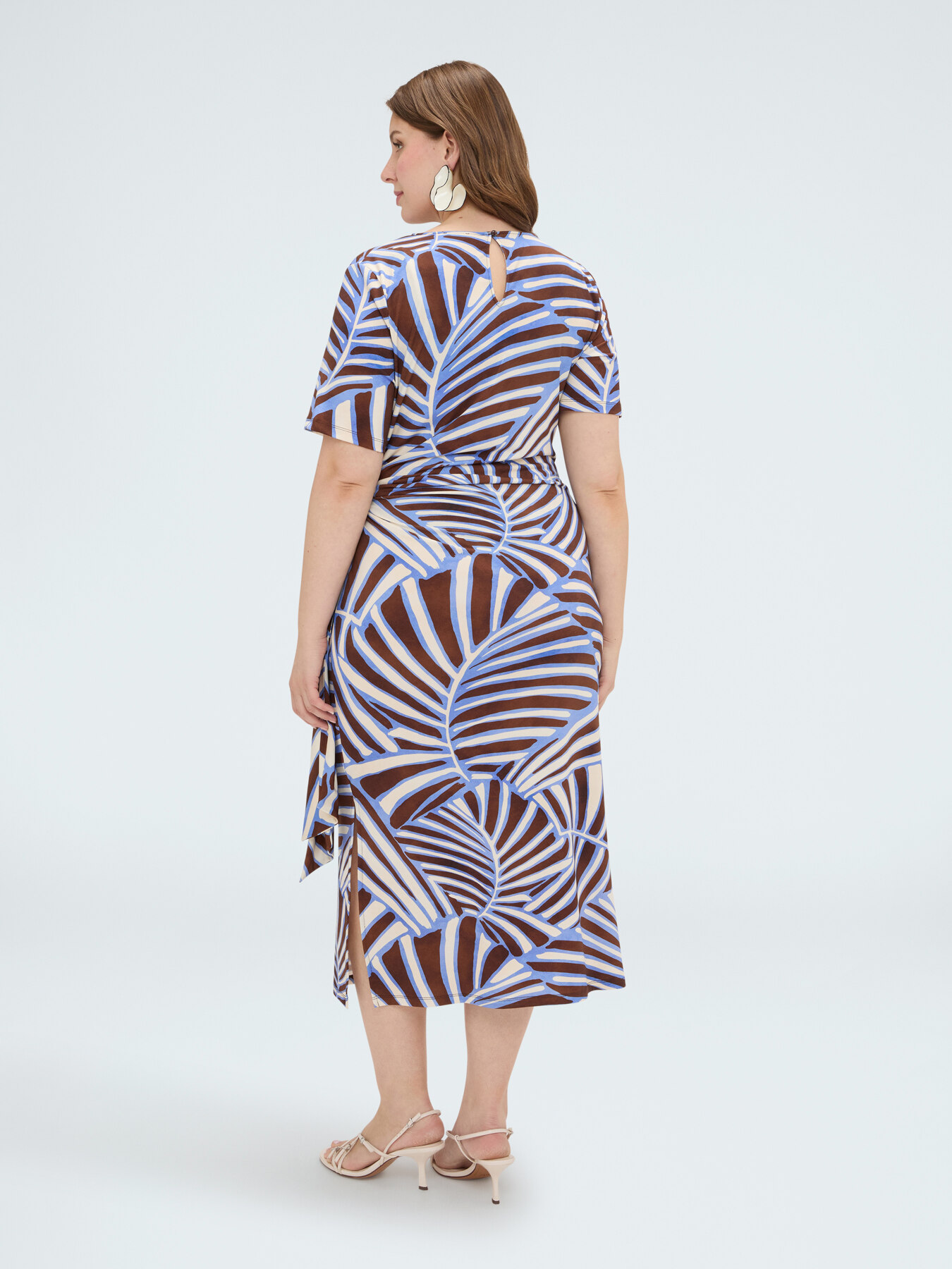 Midi dress with print and knot image number 1