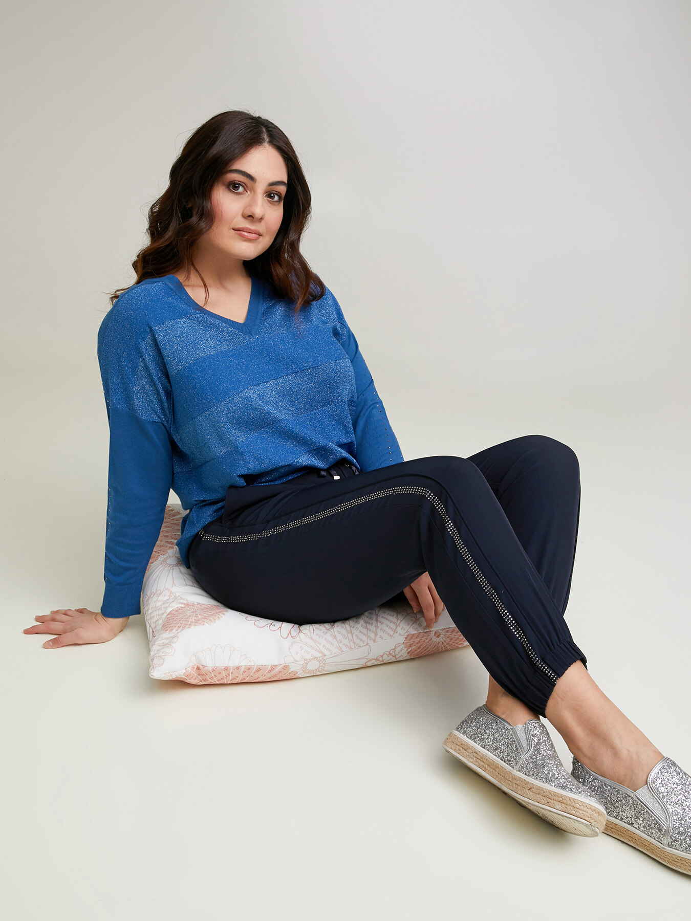 Joggers with applications image number 0