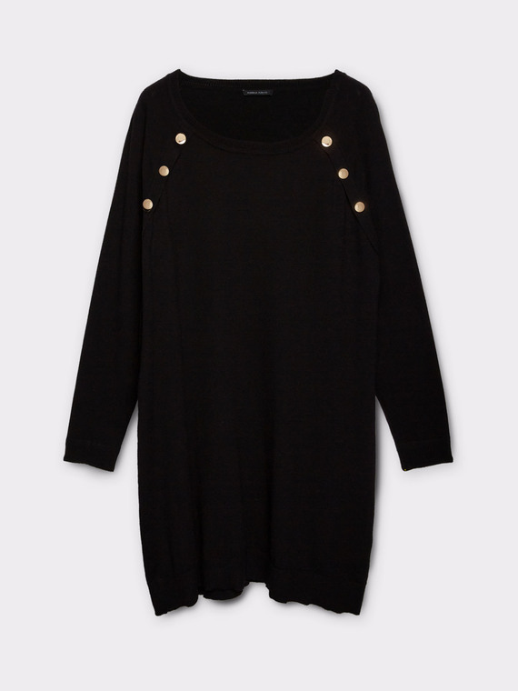 Sweater with golden buttons