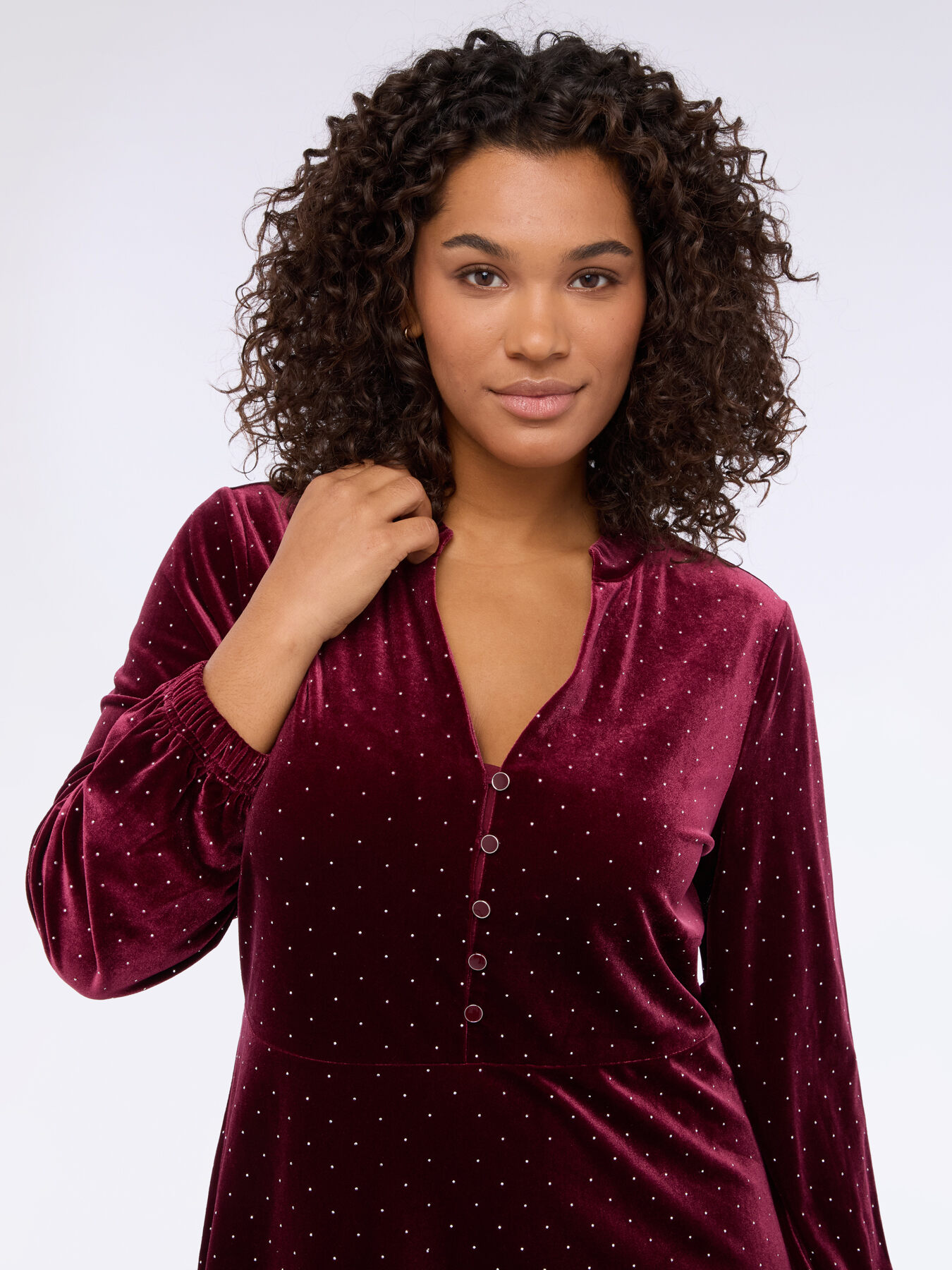 FREE velvet dress with light spots image number 3