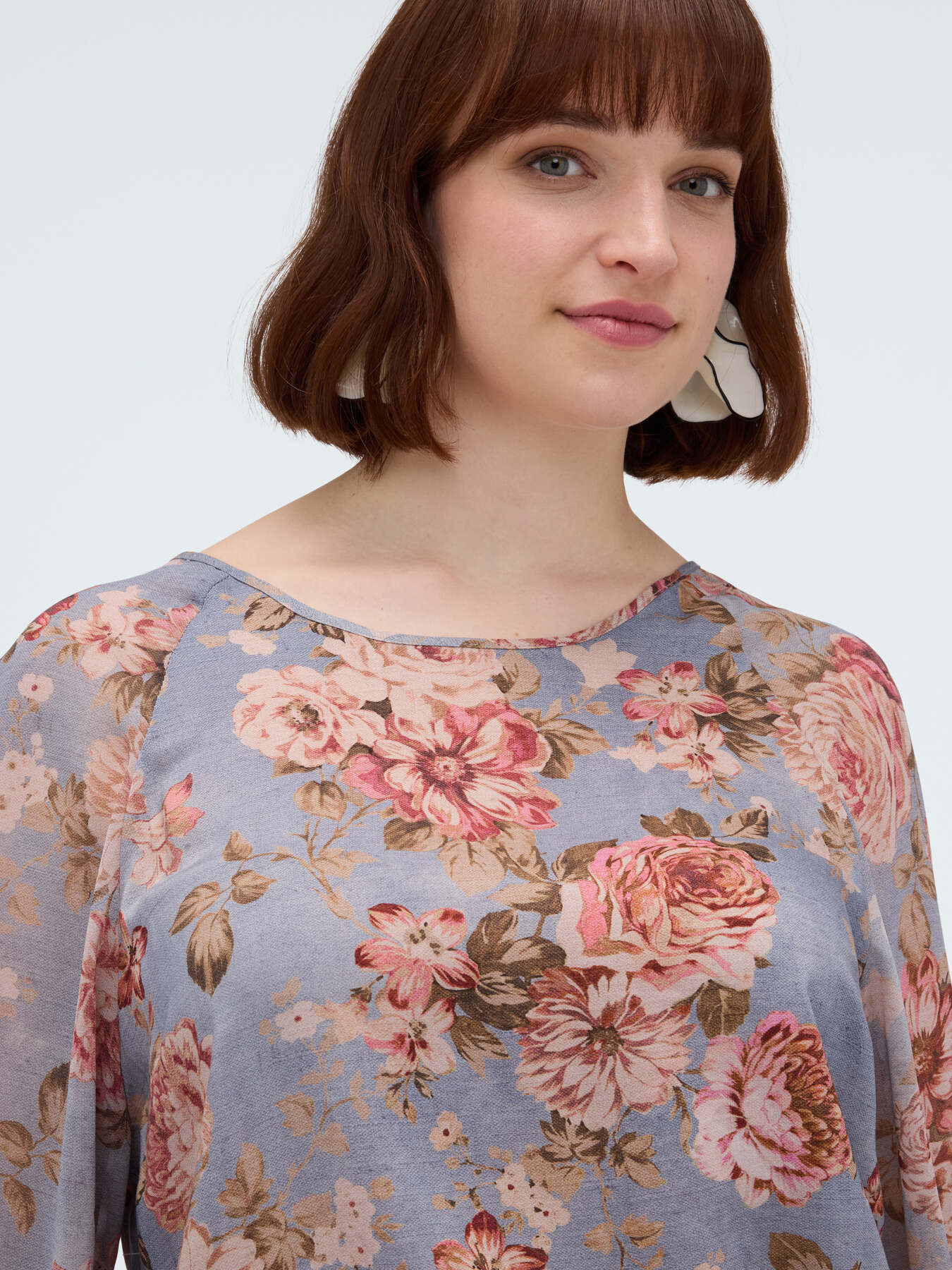 Floral print viscose blouse image number 3
