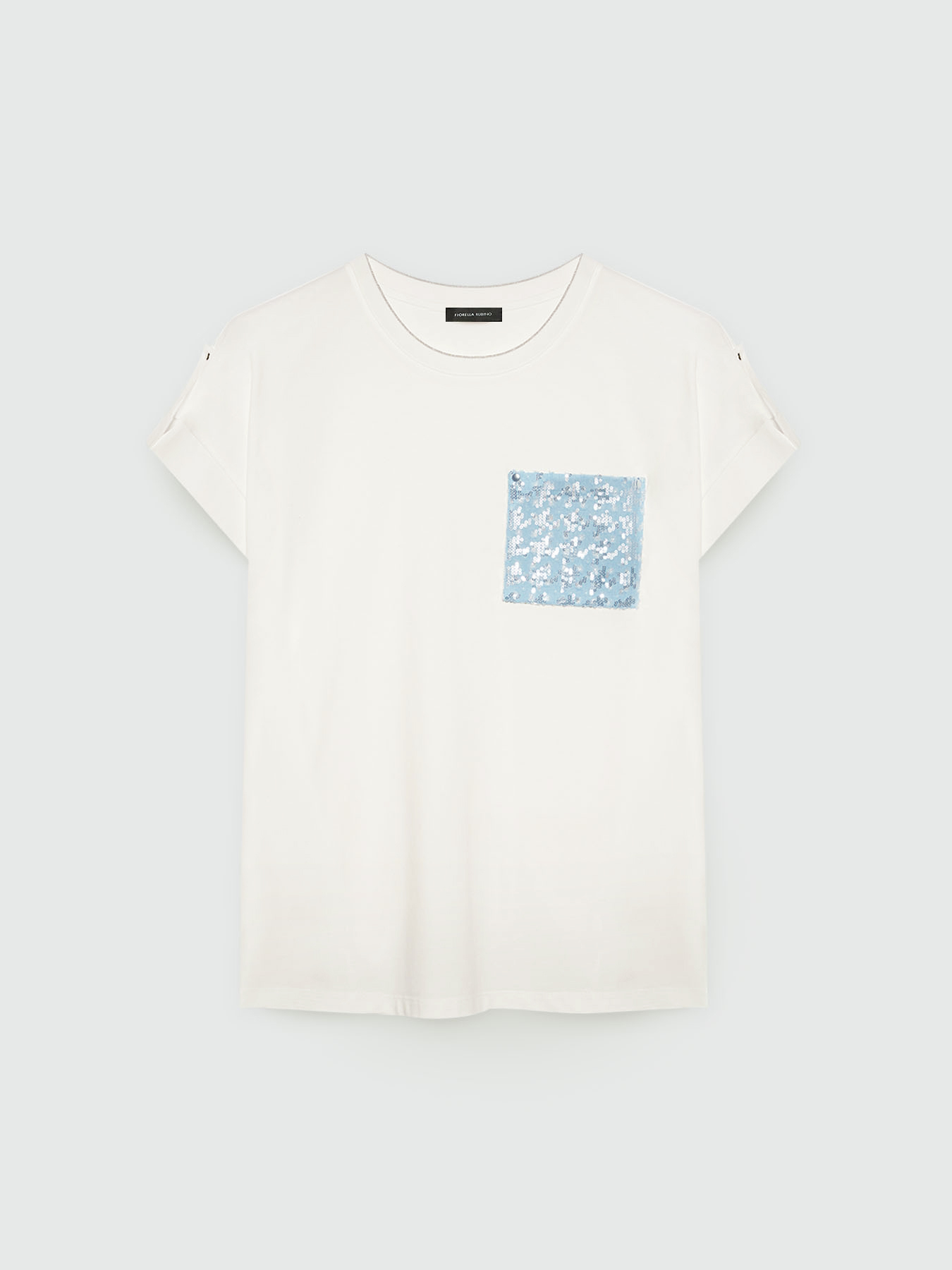 Camiseta con bolsillo en denim bordado con lentejuelas image number 4
