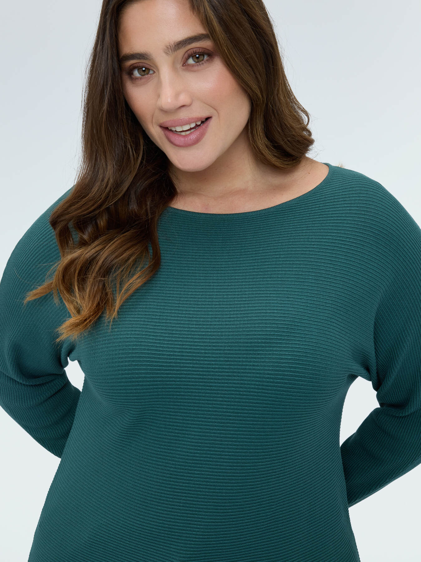 Ribbed sweater with kimono sleeves image number 3