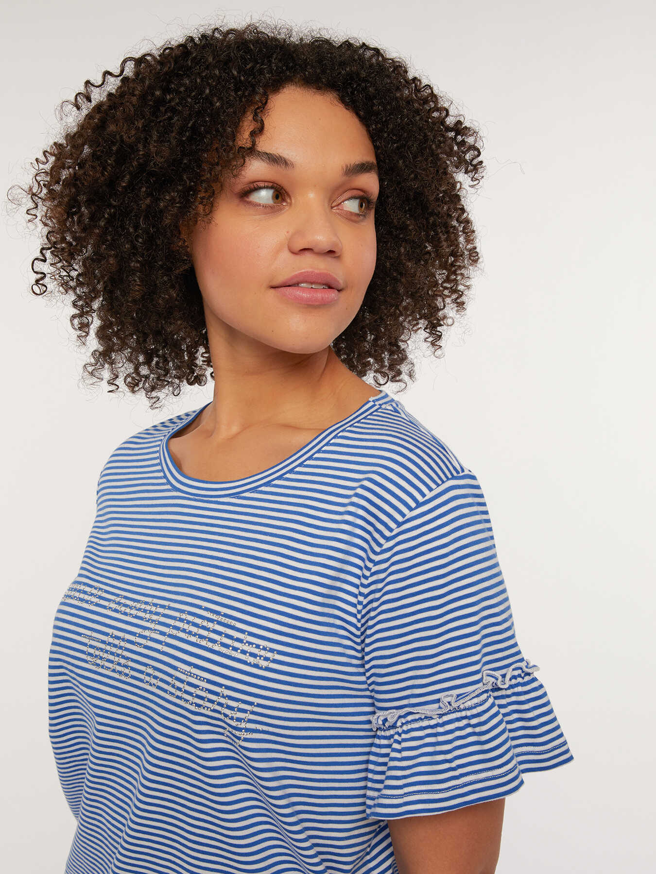 Striped T-shirt with lettering and elastic at the hem image number 0