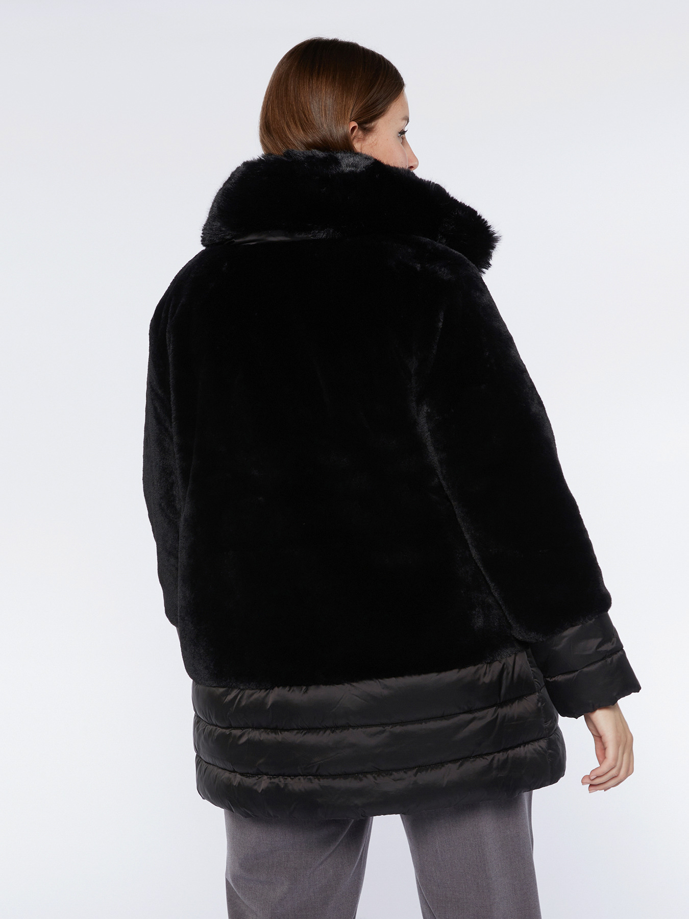 Piumino con parti effetto teddy image number 1