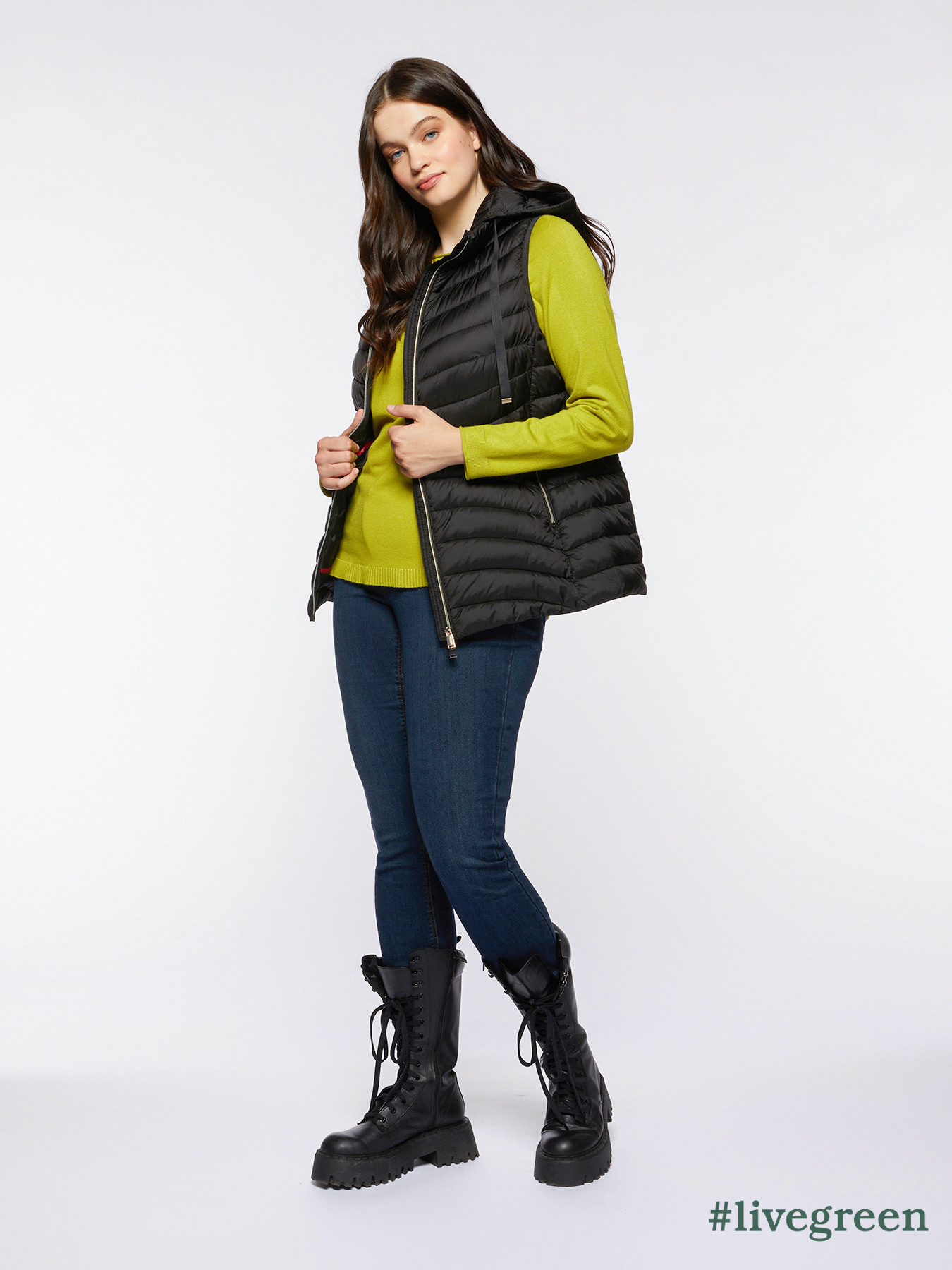 Lange, &auml;rmellose Steppweste aus Sorona&reg; Aura image number 0