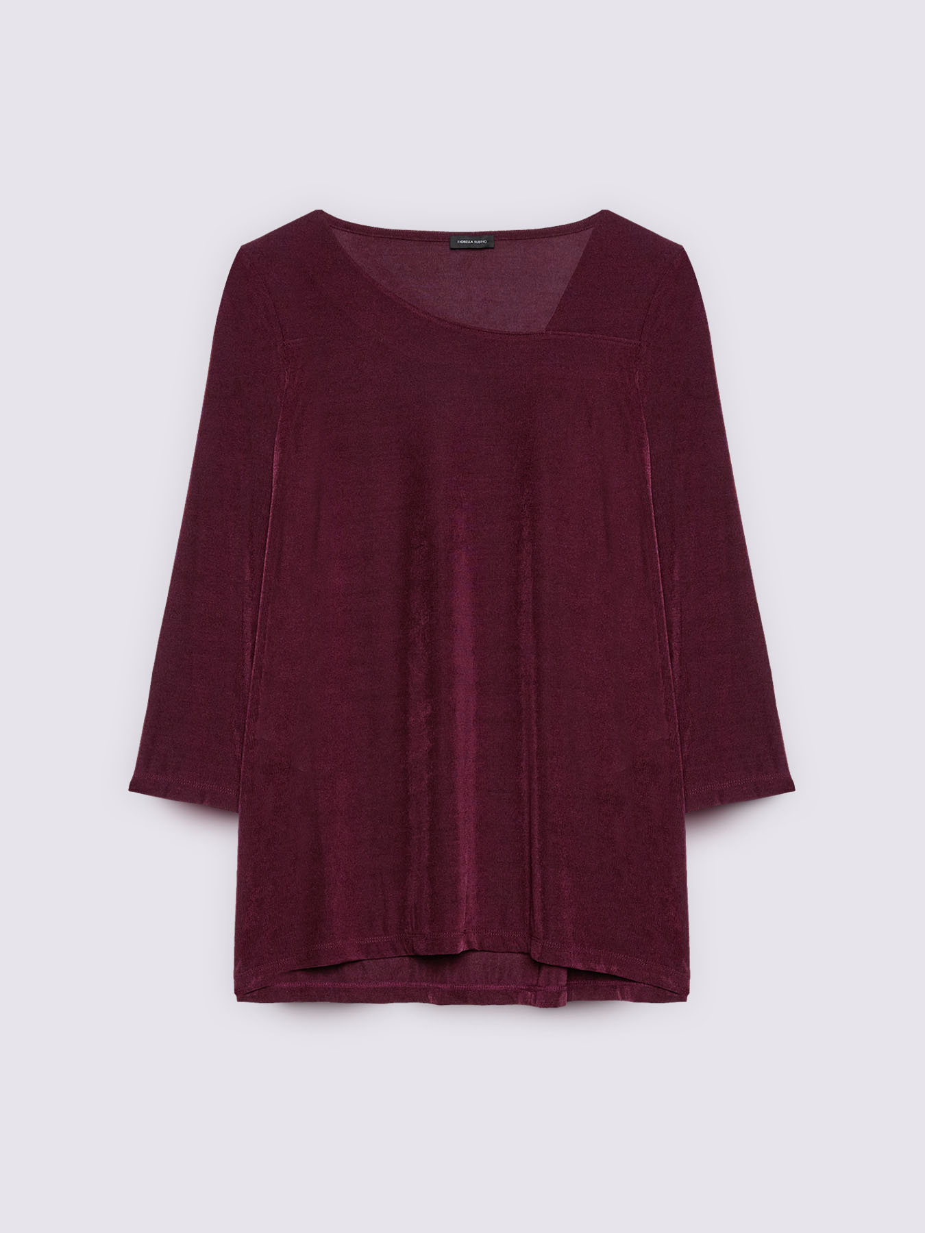 T-shirt with asymmetrical neckline image number 4