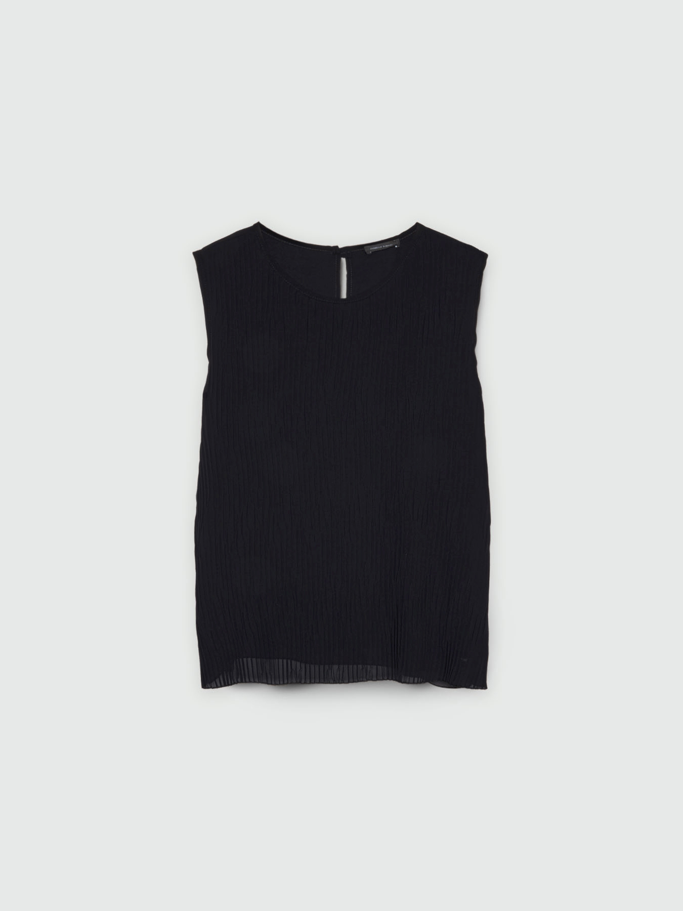 Pleated top image number 4