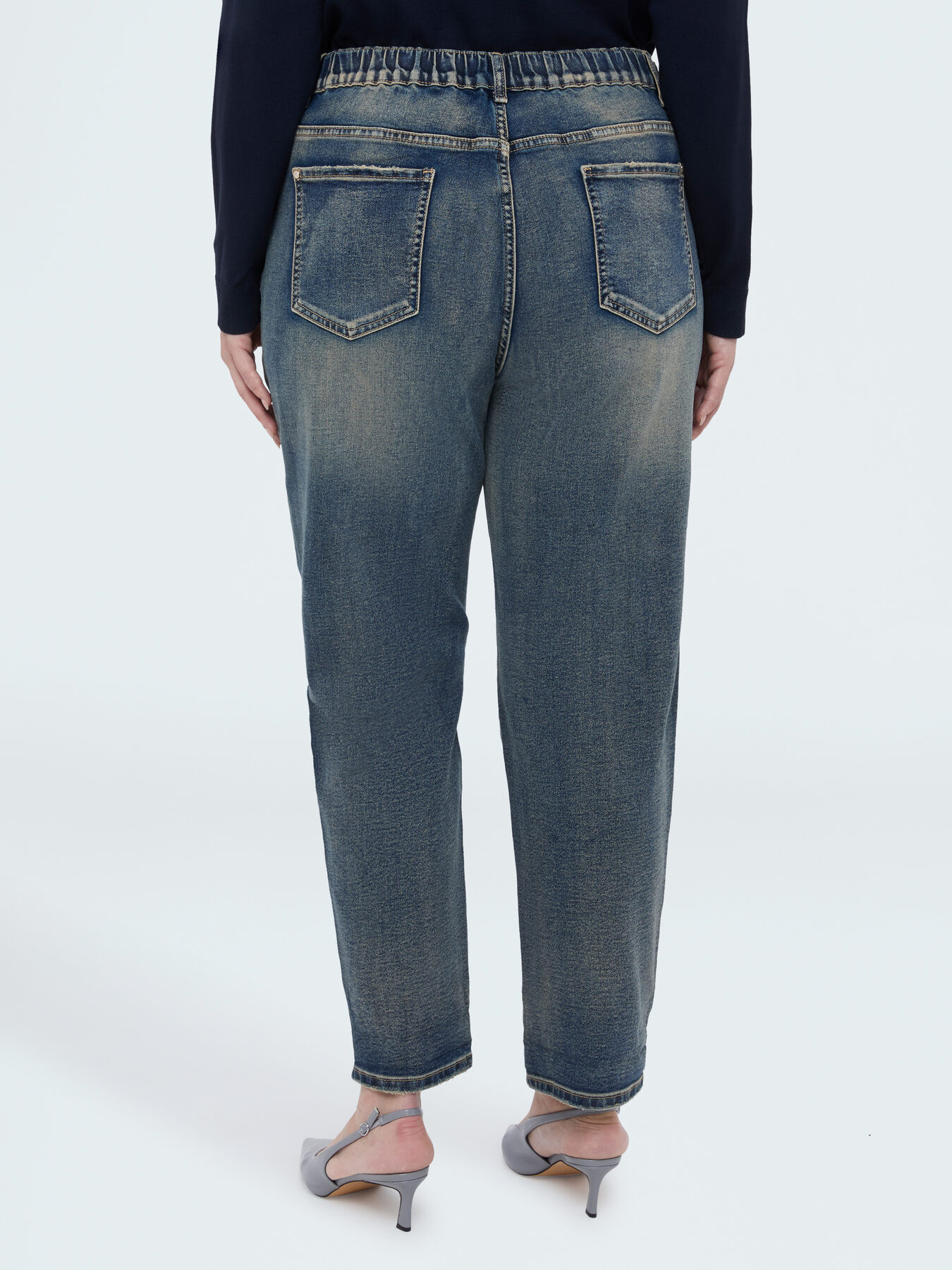 Barrel Jeans with colored light spots image number 1