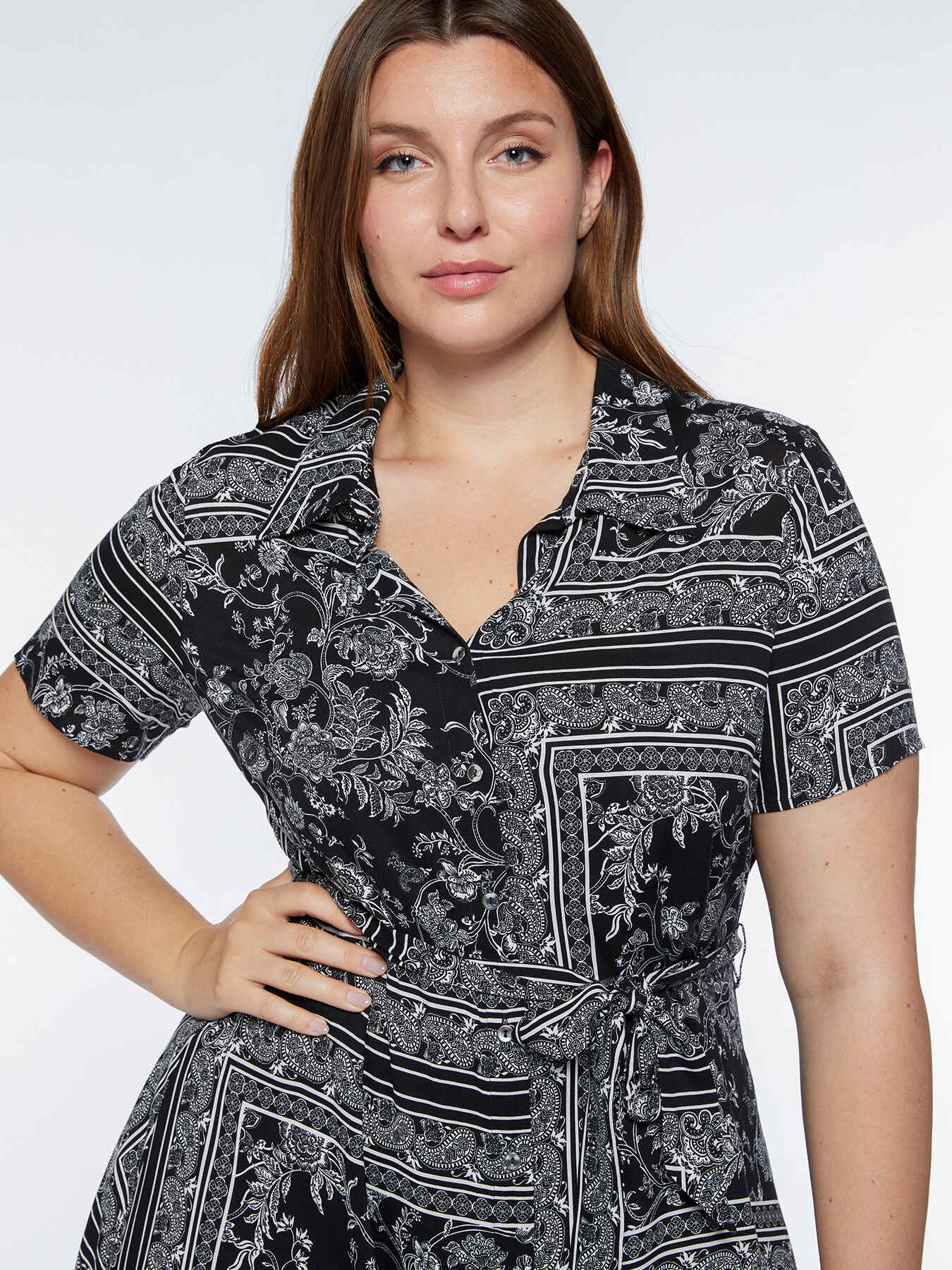 Robe &agrave; imprim&eacute; foulard image number 2