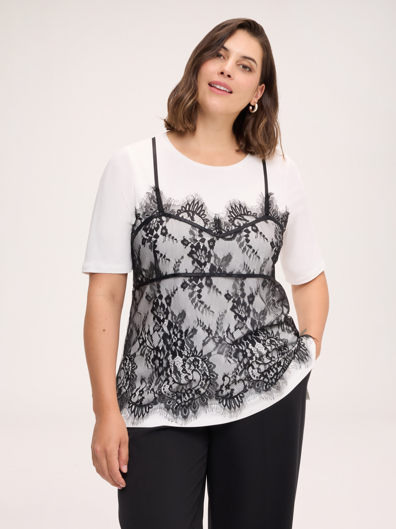 T-Shirt mit Spitzentop image number 2