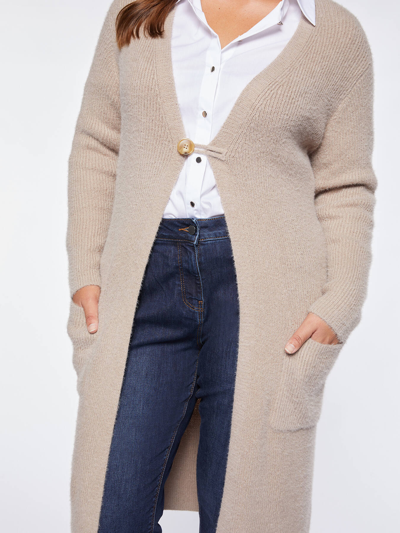 C&aacute;rdigan largo image number 2