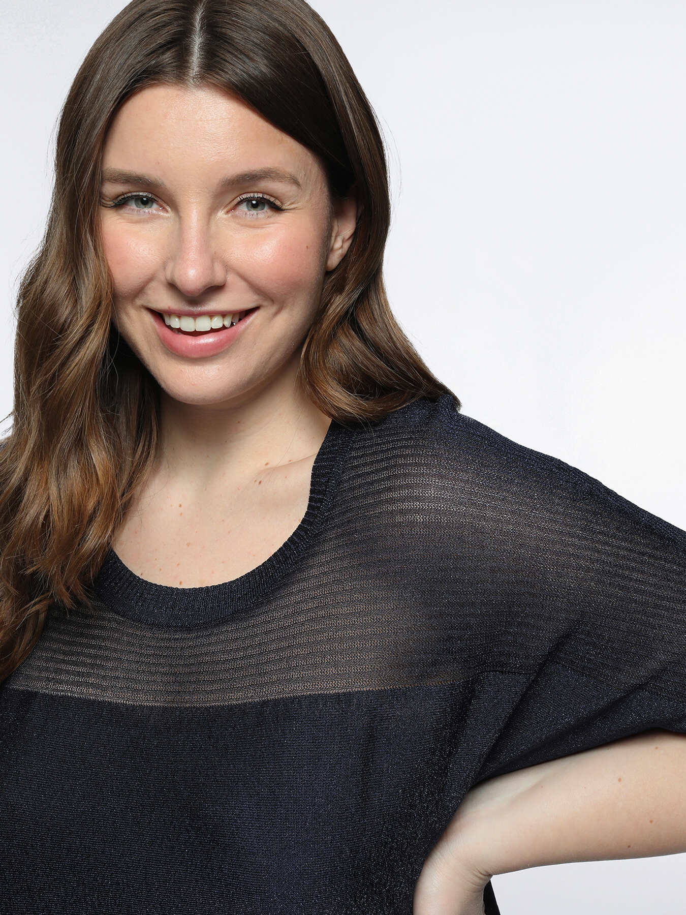 Lurex-Pullover mit kurzen &Auml;rmeln image number 3