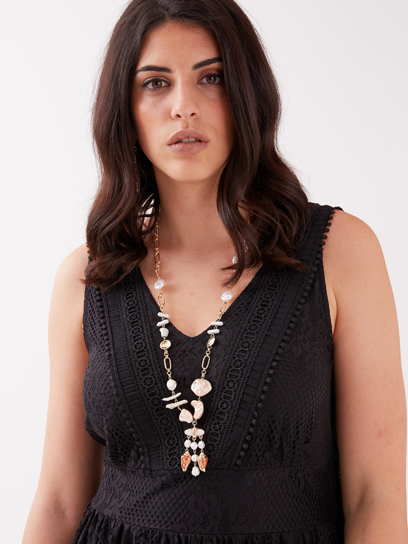 Collana lunga con pietre di fiume image number 0