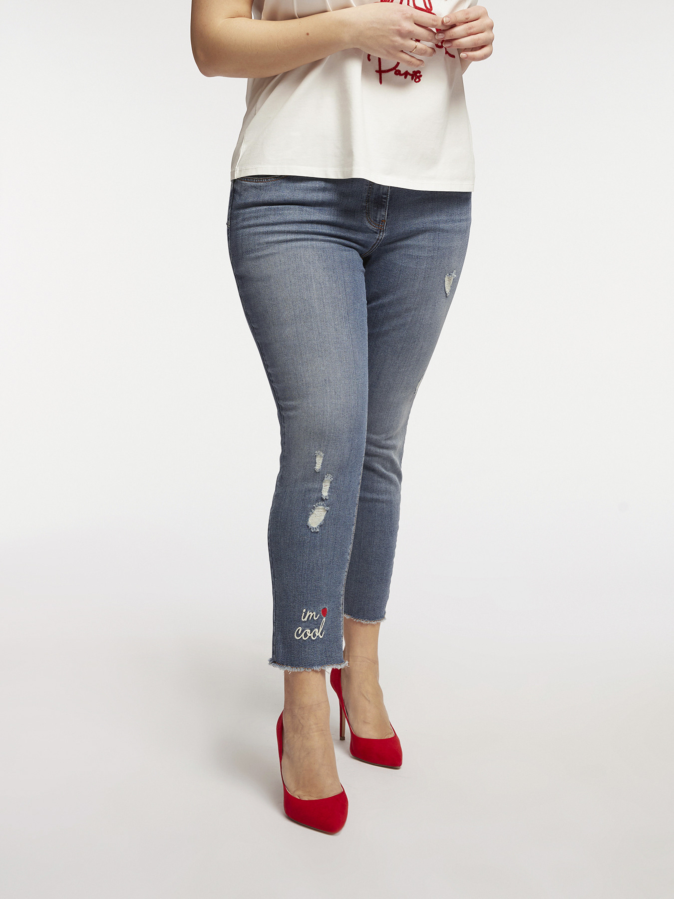 Embroidered skinny jeans image number 2