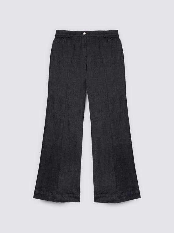 Jeans wide leg con bottone gioiello