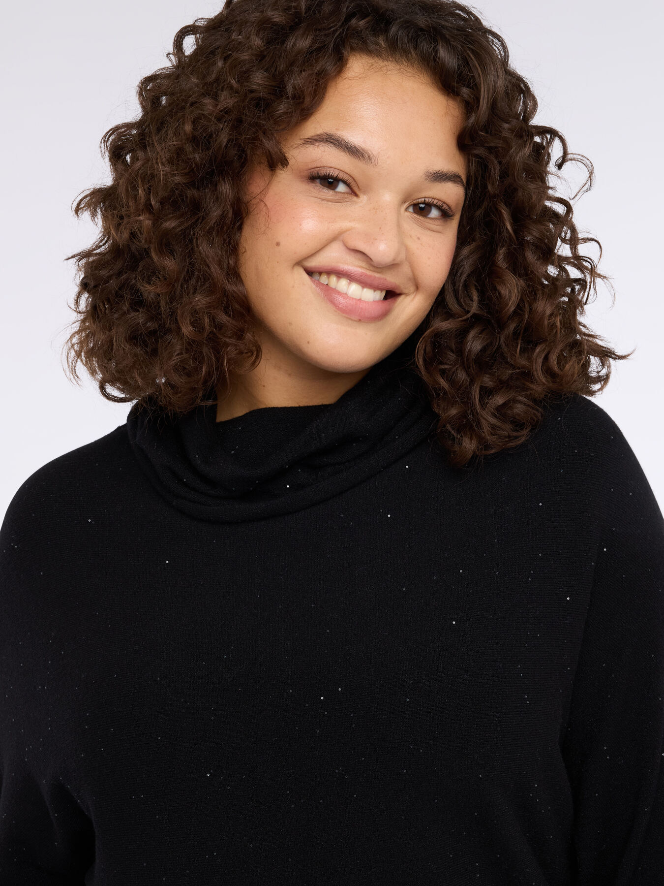 Turtleneck sweater with micro sequins image number 3