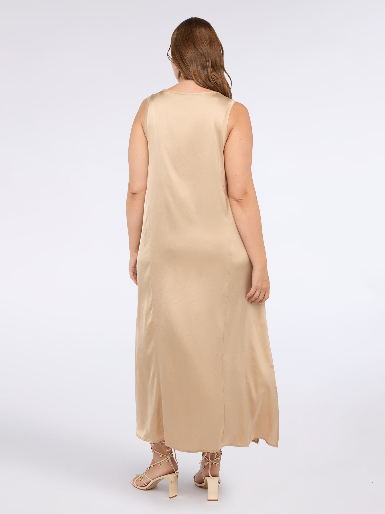 Langes Kleid aus Stretchsatin mit V-Ausschnitt image number 1